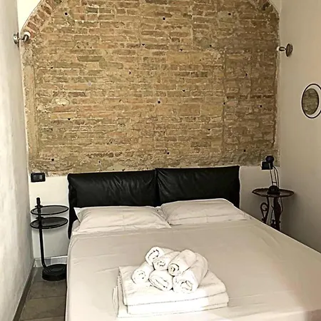 Casa Manuela Non Turisti Ma Ospiti Apartment Chioggia