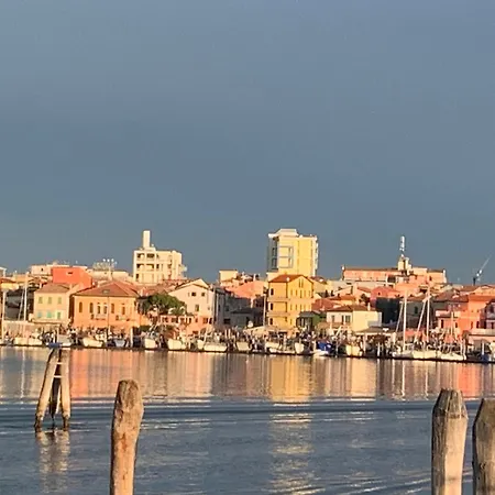 Casa Manuela Non Turisti Ma Ospiti *
